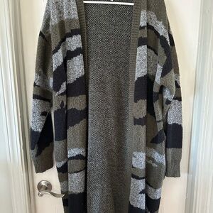 Knox Rose Camo Cardigan L